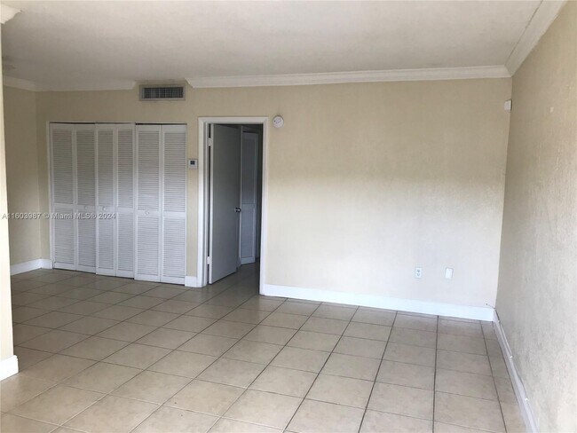 Foto del edificio - 3905 SW 78th Ct