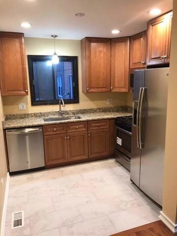 Foto del edificio - 6133 N Francisco Ave