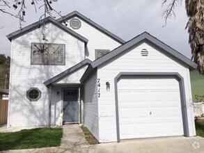 Building Photo - 7417 Santa Ysabel Ave