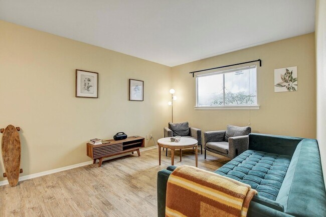 Photo - 803 W 28th Street Unit 103 Apartment