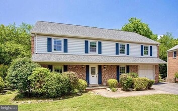 Building Photo - 19100 Annapolis Way