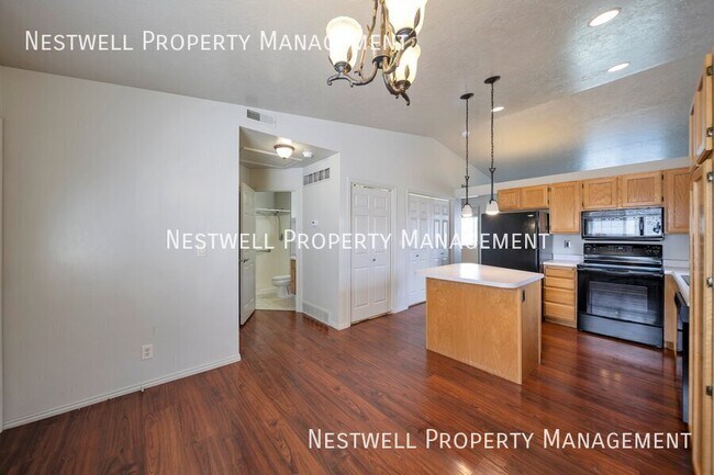 Building Photo - 1546 W 3280 S