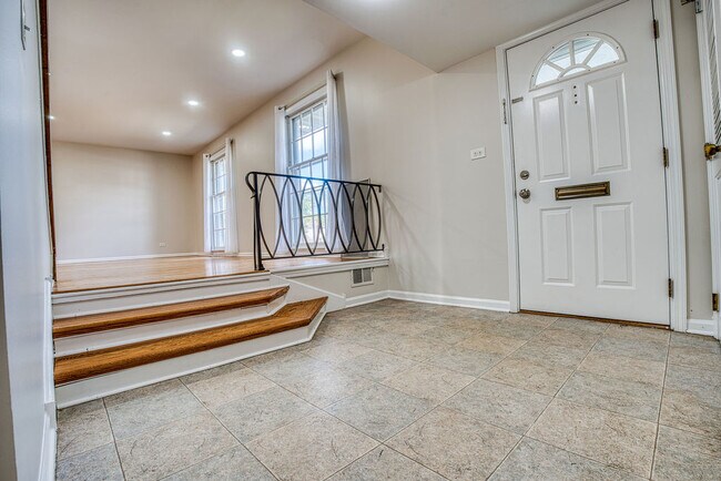 Foto del edificio - 1019 W White Oak St