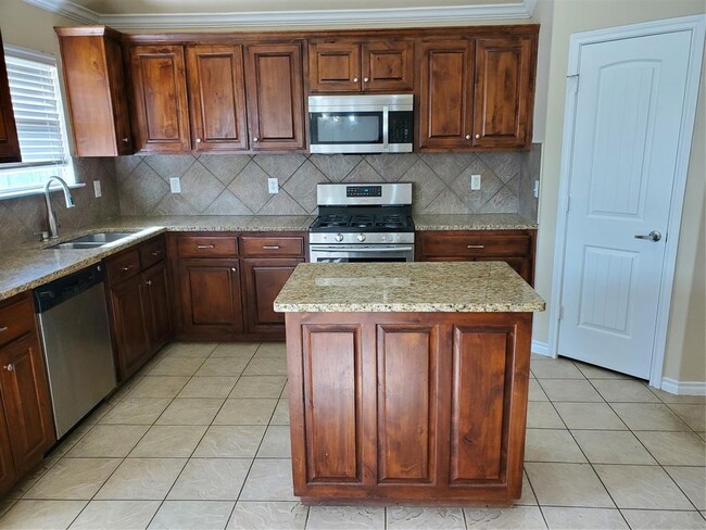 Foto del edificio - 2332 NW 158th St