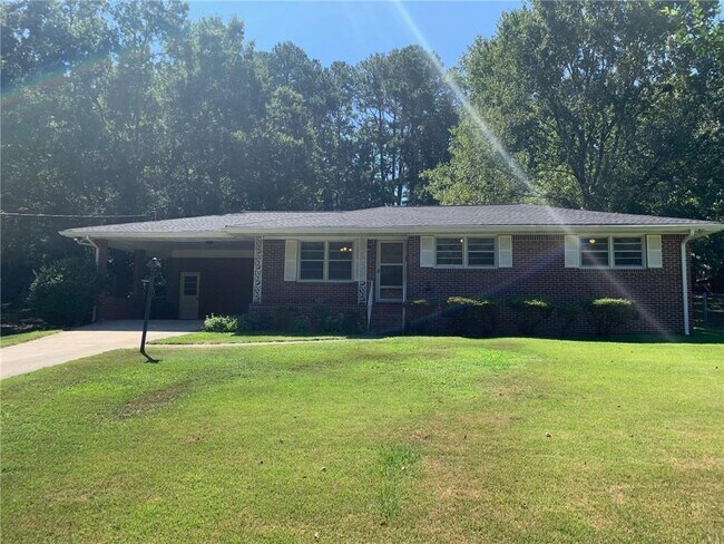 Building Photo - 3460 Estes Dr