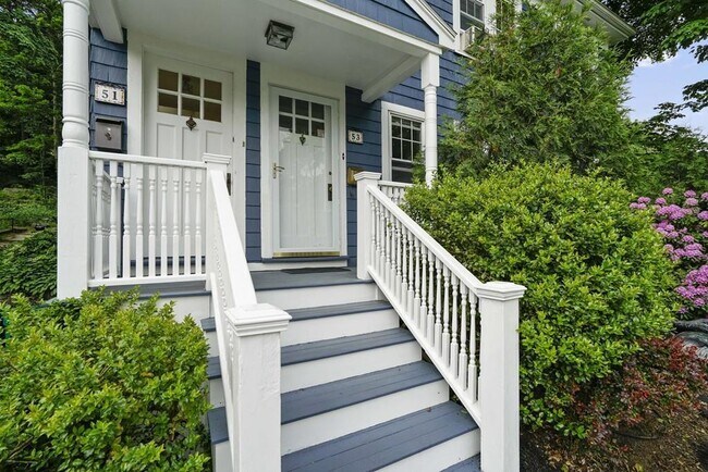 Building Photo - 53 Ripley St