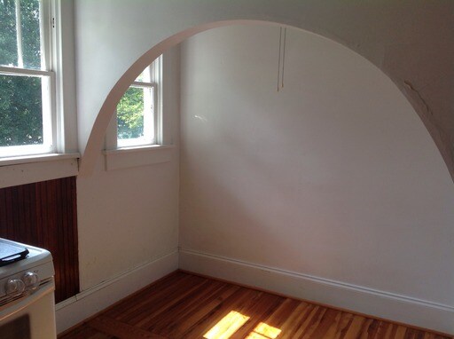 Building Photo - 1227 S Main Gq St