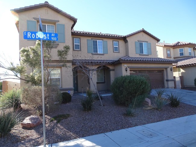 Building Photo - 1013 Robust Ave