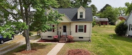 Building Photo - 626 N Lunenburg Ave