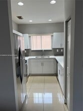 Building Photo - 3389 NE 4th St