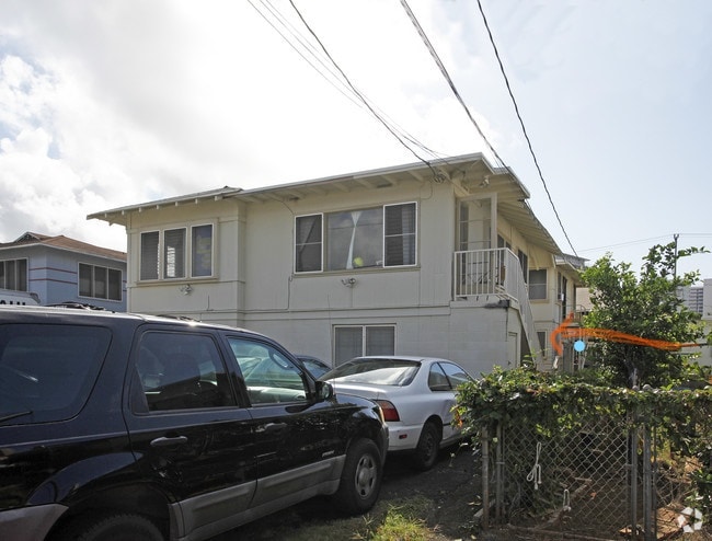 Building Photo - 707 Hausten St