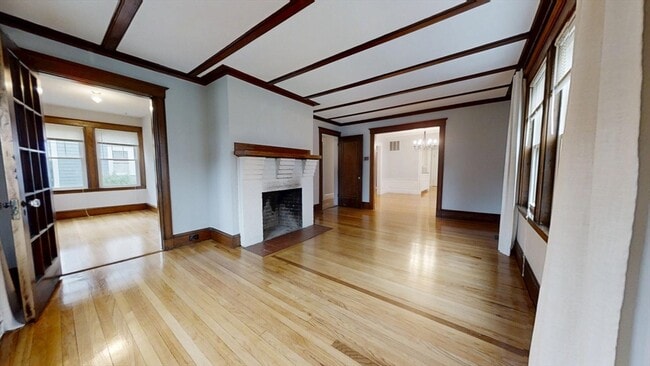 Building Photo - 28 Hibbard Rd