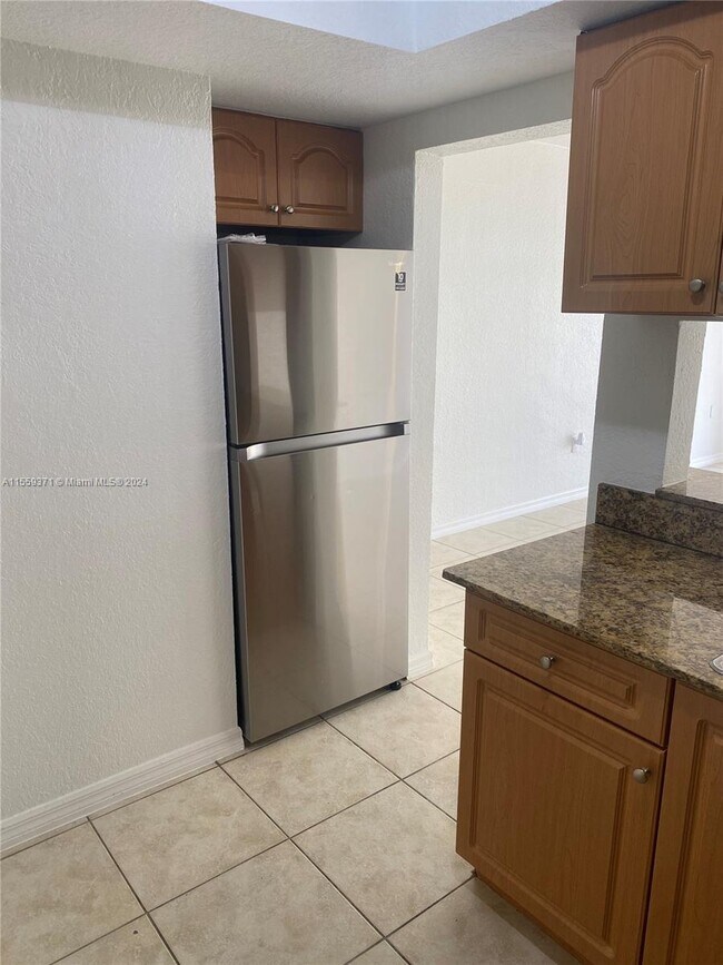 Building Photo - 7725 SW 88th St