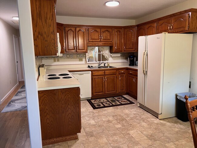 Foto del edificio - 6 Gail Dr