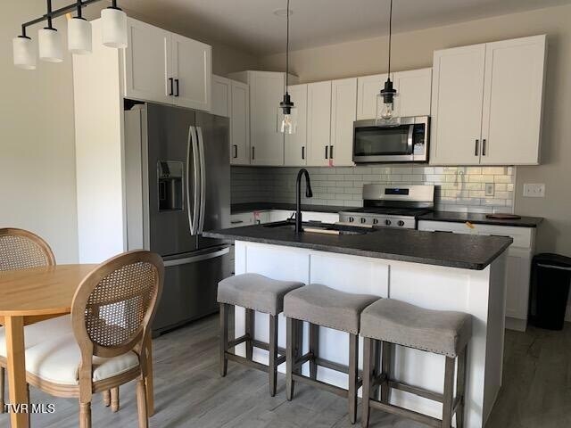 Foto del edificio - 703 N Main Ave