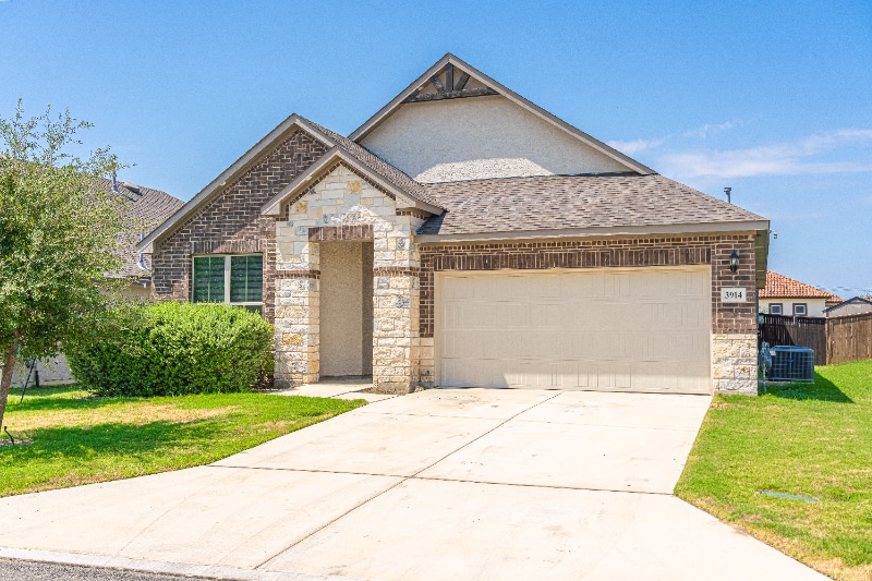 Photo - 3914 Brazos Bend (San Antonio, TX)