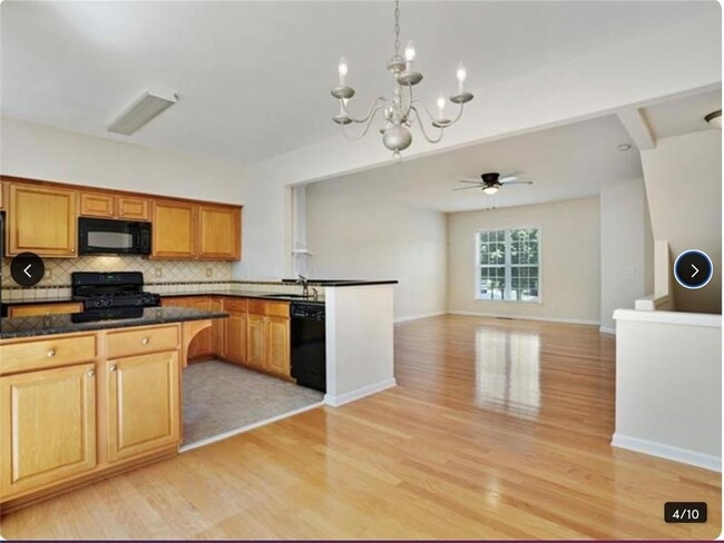 Building Photo - 2072 Merrimont Way