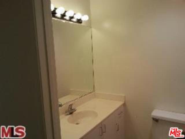 Foto del edificio - 2432 Colby Ave