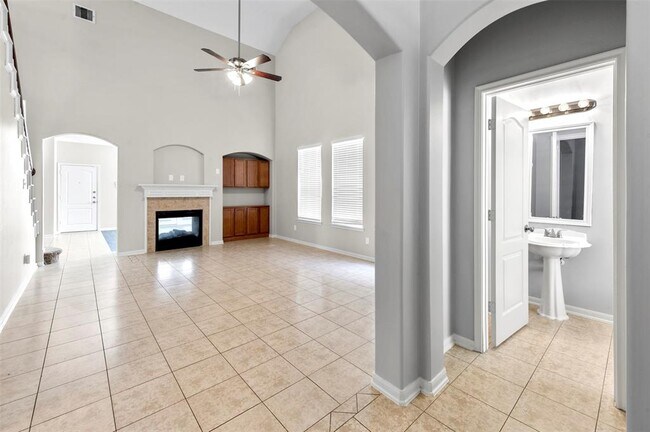 Foto del edificio - 17226 Marquette Point Ln