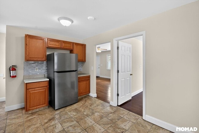 Foto del edificio - 1966 South St