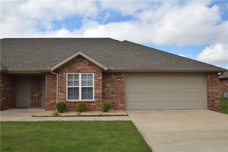 130 Sage St, Centerton, AR 72719 Apartment for Rent in Centerton, AR