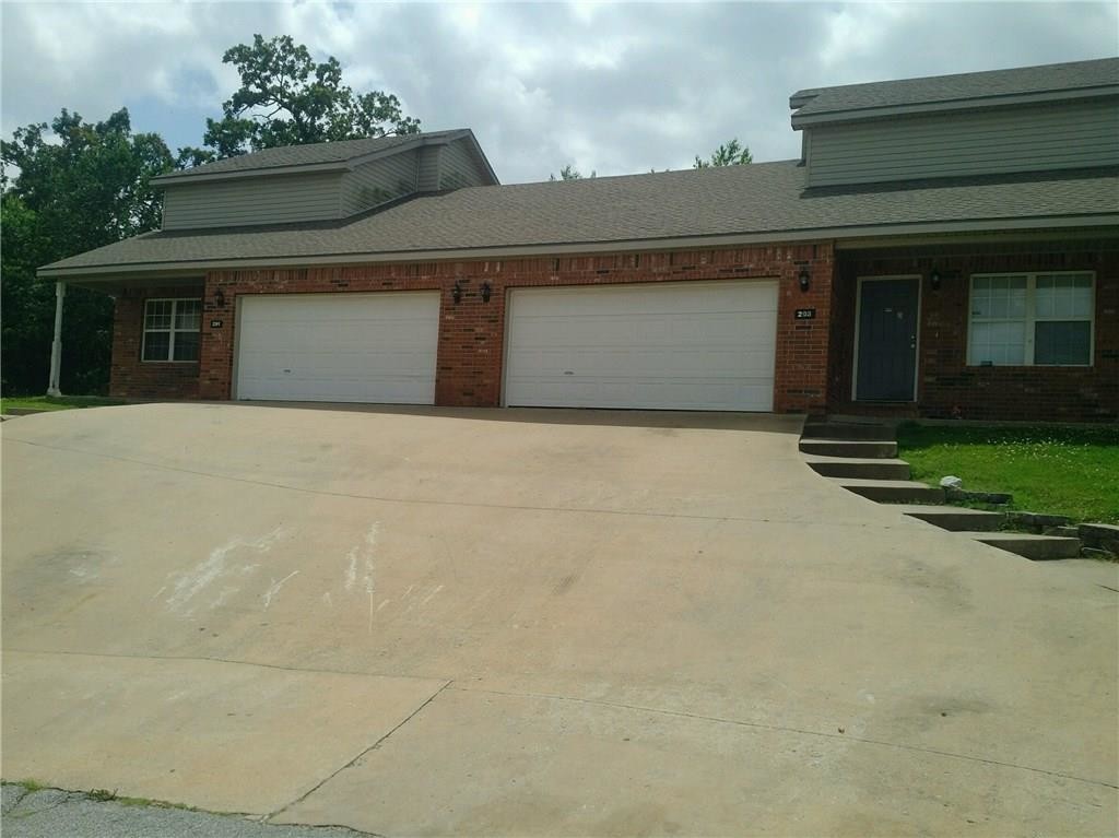 Primary Photo - 261 Graystone Cir