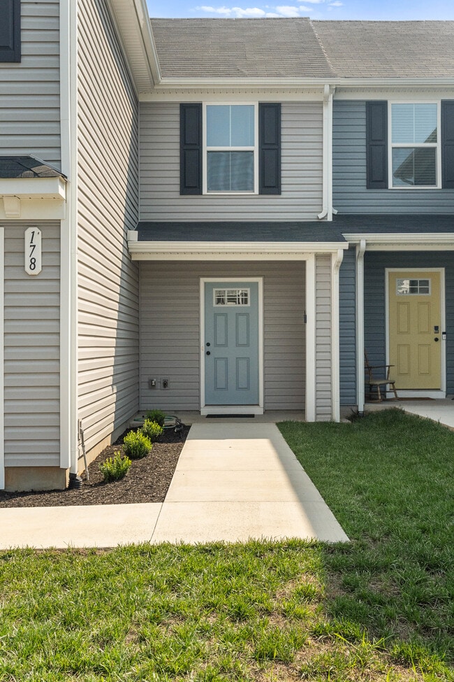 Photo - 178 Robinia Rd Townhome