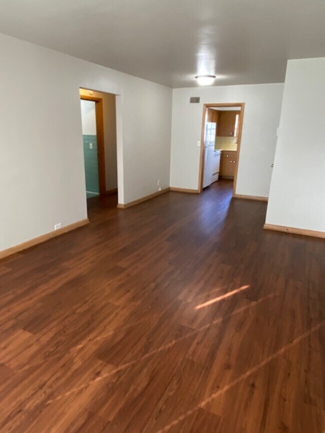 Building Photo - 4061 N 61th St