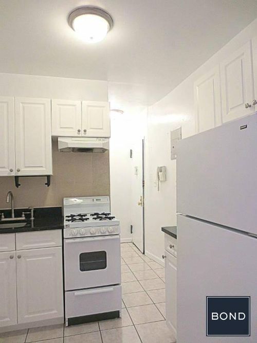 Foto del edificio - 413 W 43rd St