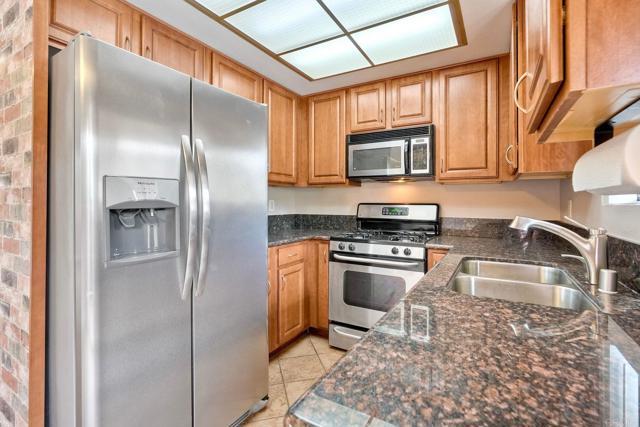 Primary Photo - 3796 San Ramon Dr