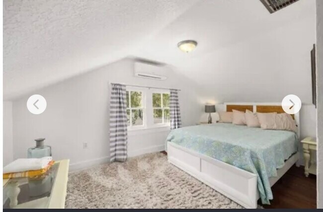 Foto del edificio - 949 NE 4th St