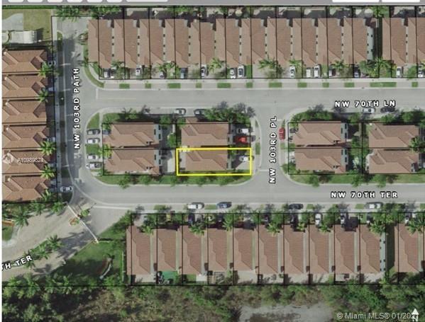 Foto del edificio - 7026 NW 103rd Pl