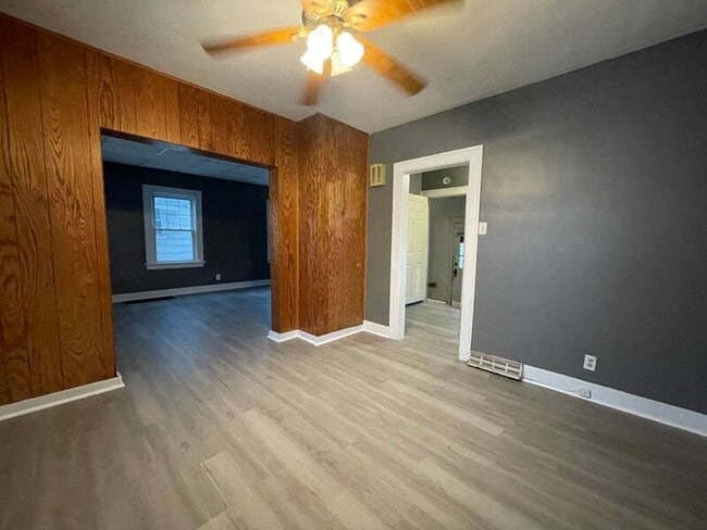 Foto del edificio - 119 Carbon St