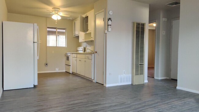 Foto del edificio - 3211 Morris St NE