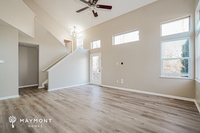 Building Photo - 1497 Westbrook Dr