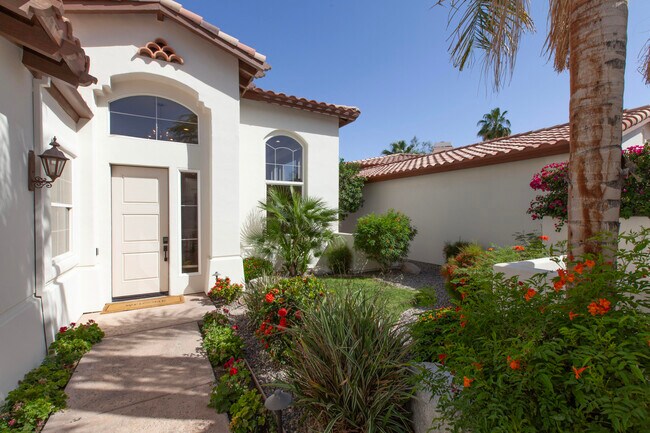 Foto del edificio - 48550 Capistrano Way