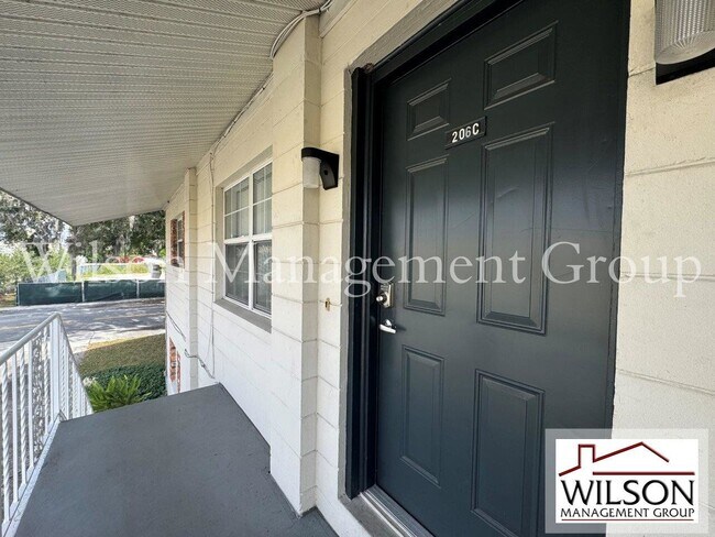 Foto del edificio - 206 E Yale St