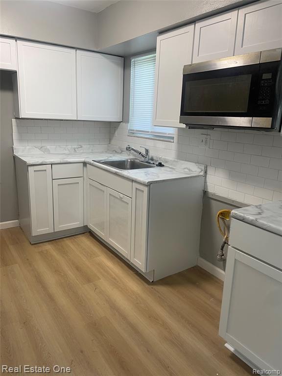 Foto del edificio - 28148 Fairfax St