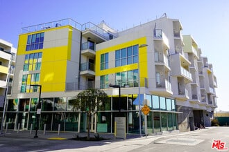 Building Photo - 2929 Pennsylvania Ave