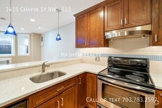 Building Photo - 1415 Chapin St NW