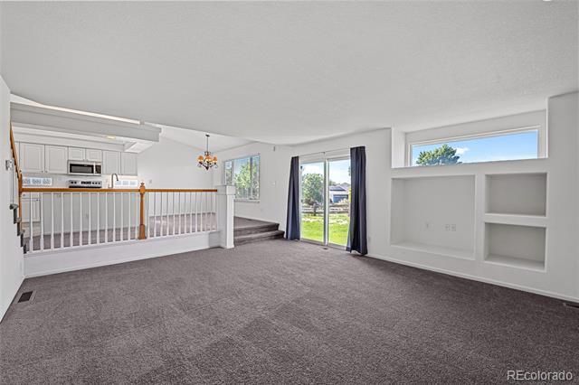 Foto del edificio - 5160 Ashbrook Cir