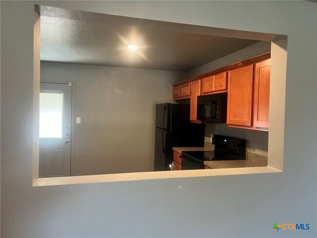 Foto del edificio - 2814 Leroy Cir