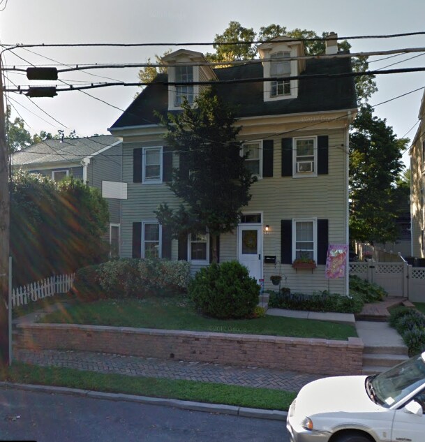 54 E 2nd St Unit 54, Moorestown, NJ 08057 Apartments in Moorestown