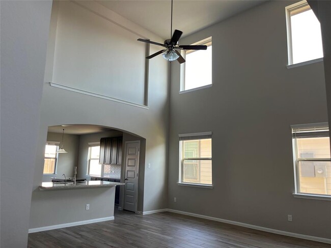 Building Photo - 1145 Bluebonnet Trl