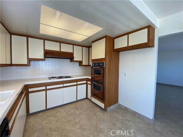 Foto del edificio - 551 W 40th St