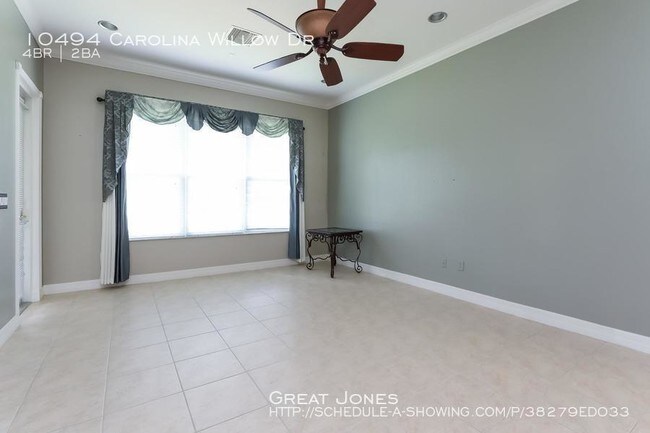 Building Photo - 10494 Carolina Willow Dr