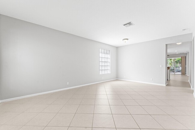 Foto del edificio - 443 Belle Grove Ln