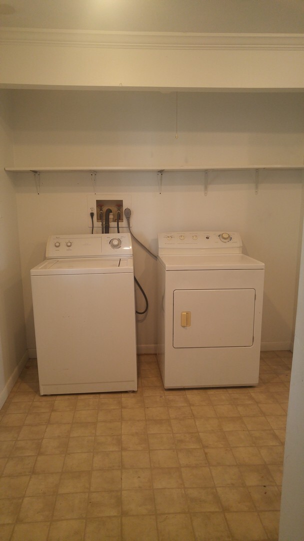 Washer & Dryer - 6 Hockersville Rd