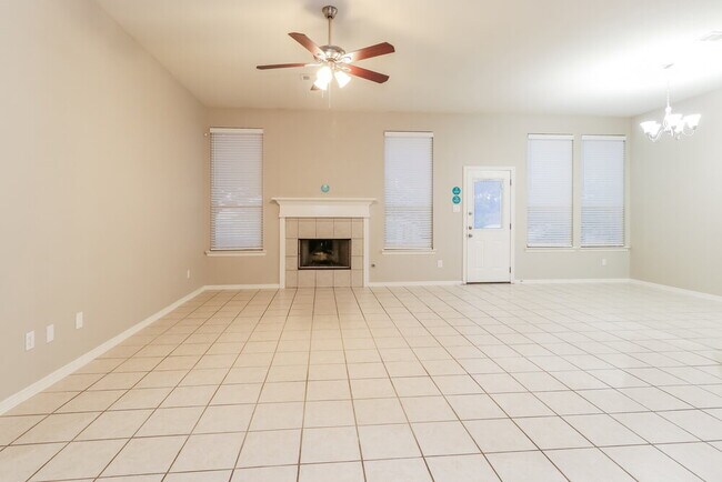 Foto del edificio - 2307 Jefferson Crossing Dr