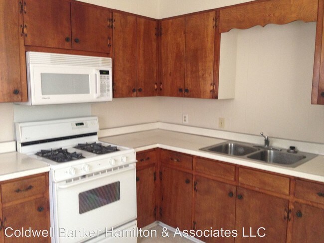 Building Photo - 2615 Grove Ave